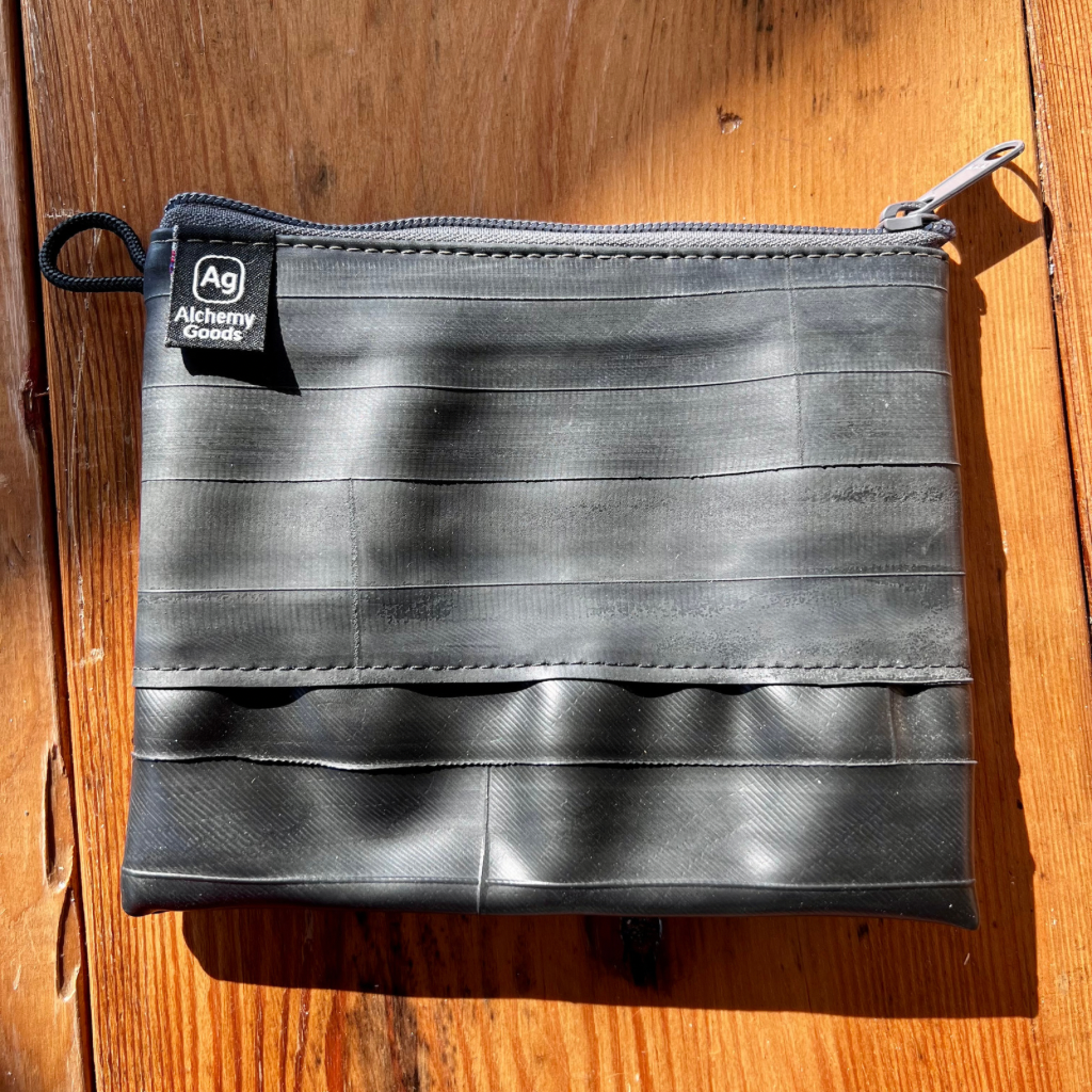 Zippered Pike Messenger Bag – Alchemy Goods